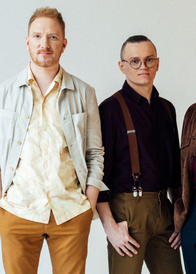 Золотые хиты 90-х и 2000-х. Тотал, хит Турбомода, ex. Премьер Министр и др.